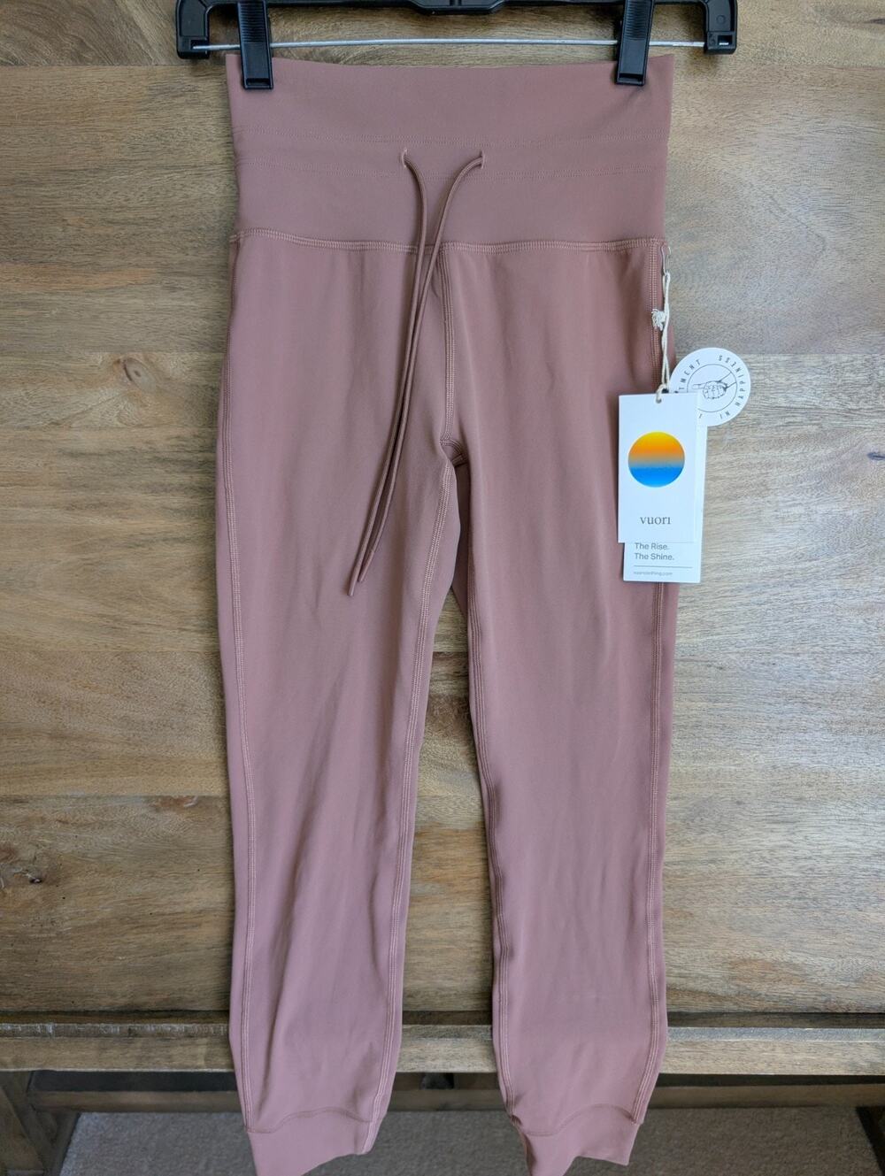 NWT Vuori Daily Legging Womens XS Brown High Waist Performance Pull On VW323